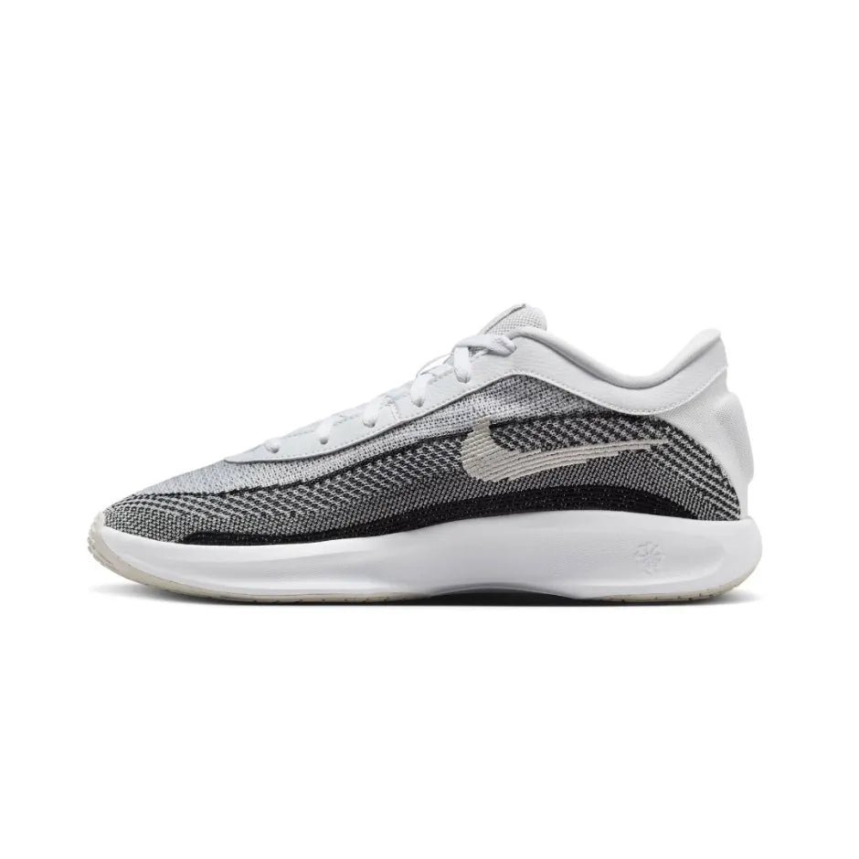 Nike GT Hustle Academy