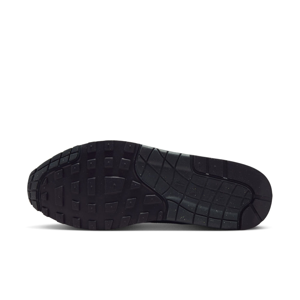 Nike Air Max 1 Essential Black Green Strike