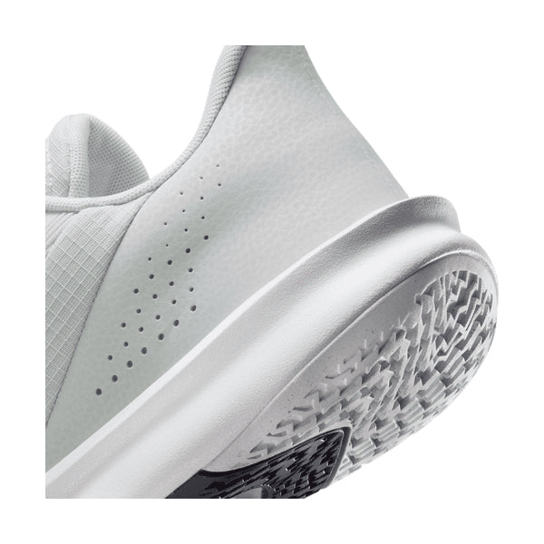 Nike Precision VII
