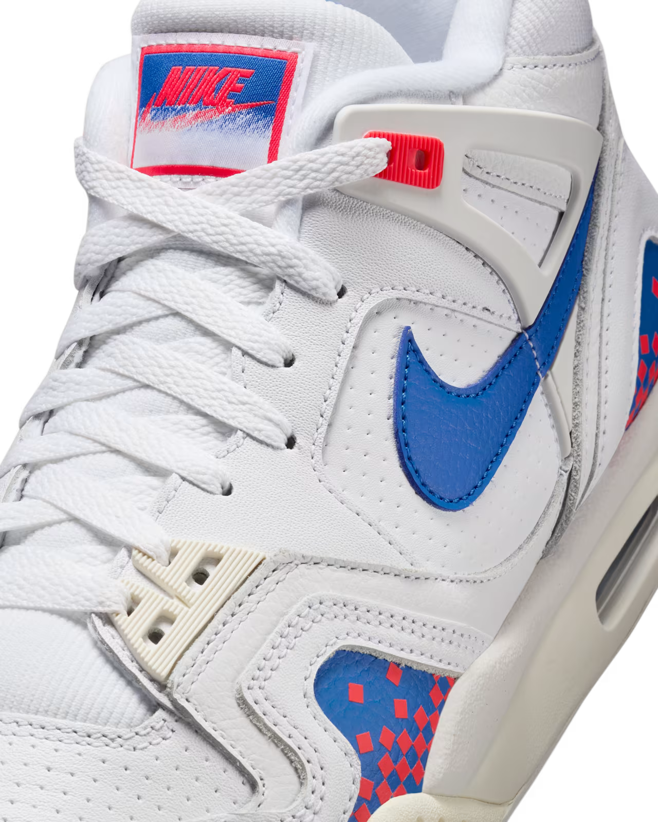 Nike Air Tech Challenge II Pixel Court QS