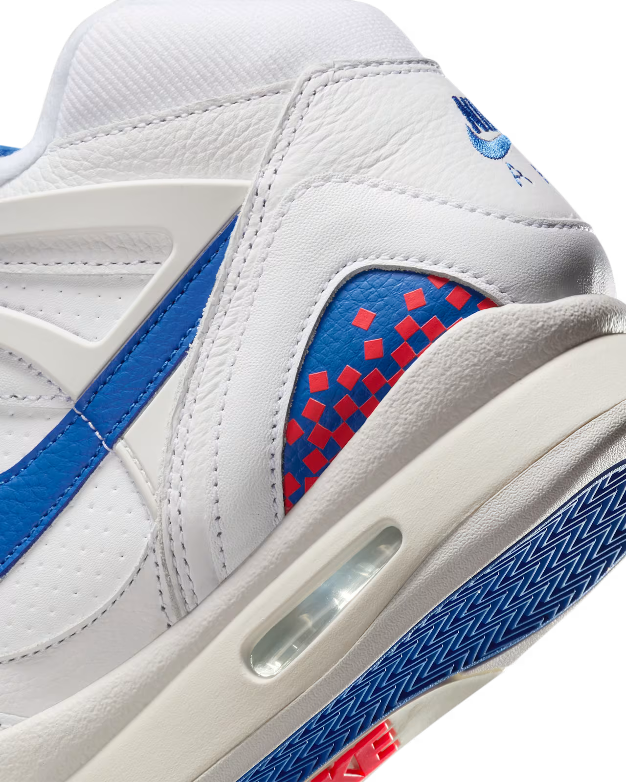 Nike Air Tech Challenge II Pixel Court QS