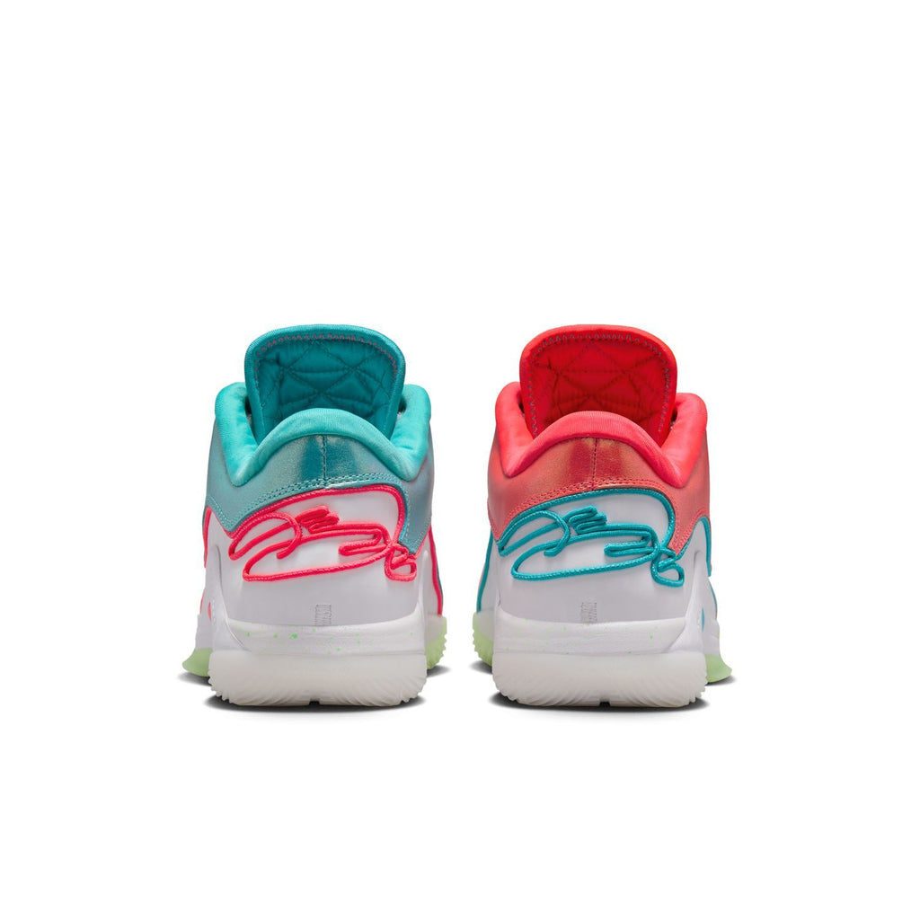 Nike LeBron XXII XMAS