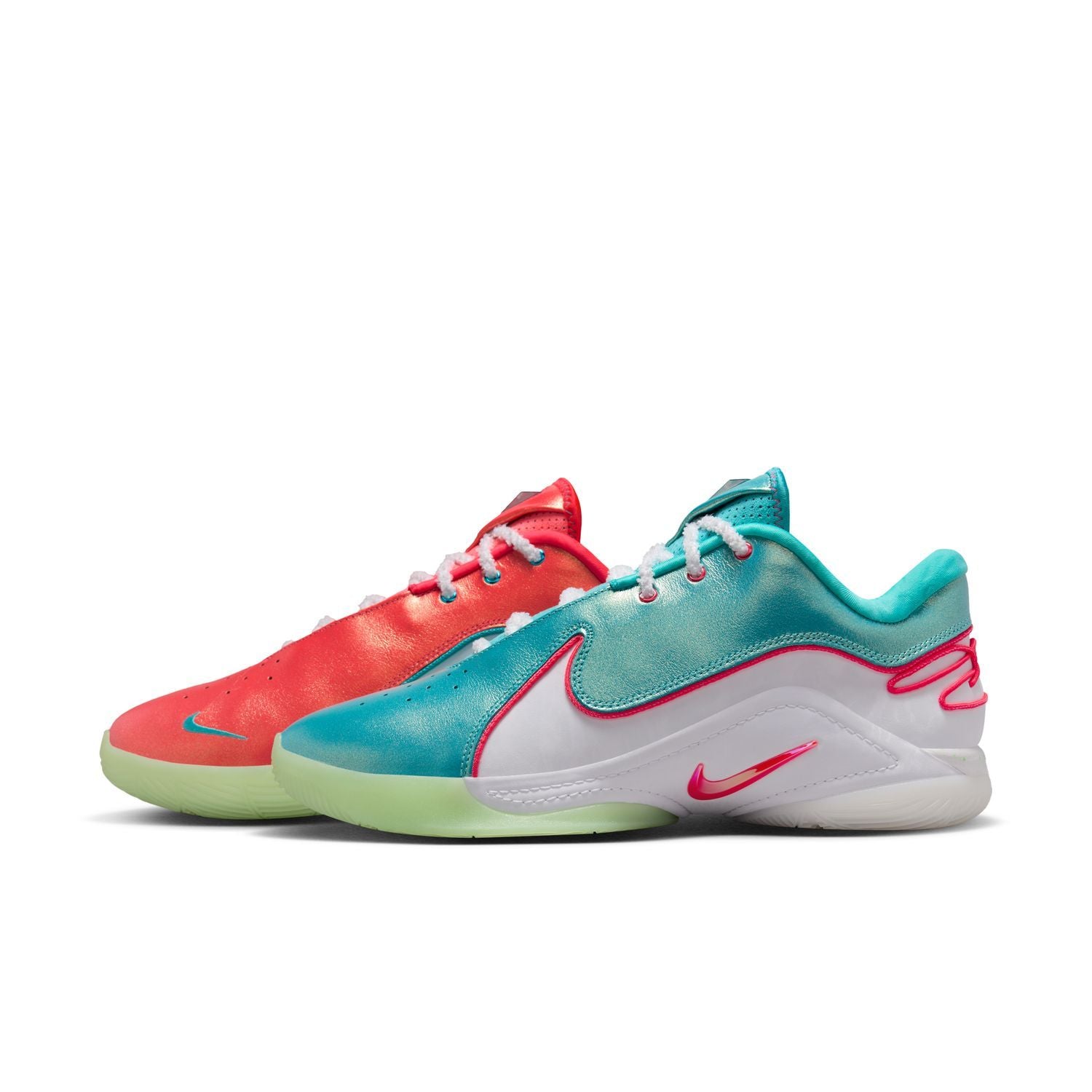 Nike LeBron XXII XMAS