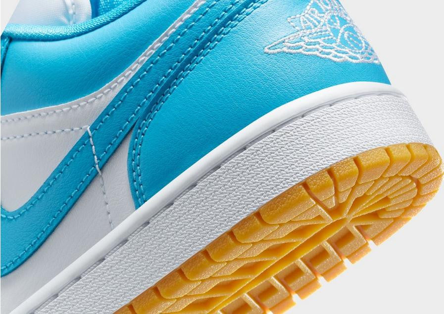 Jordan 1 Low White Gum Light Dark Powder Blue