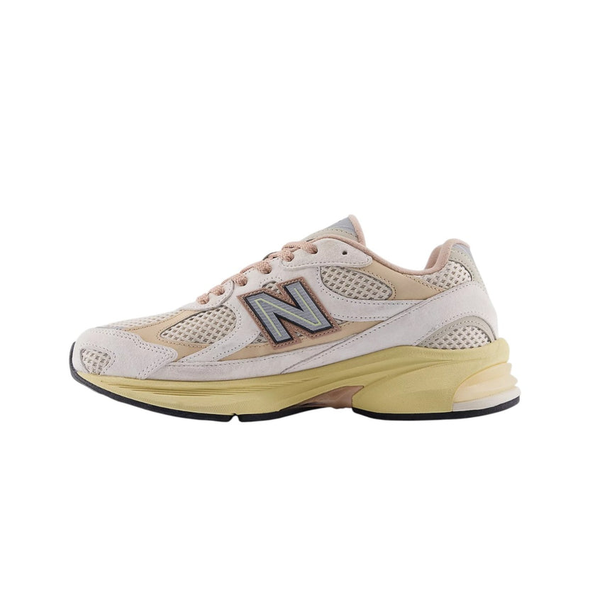 New Balance 2010 Rose Beige